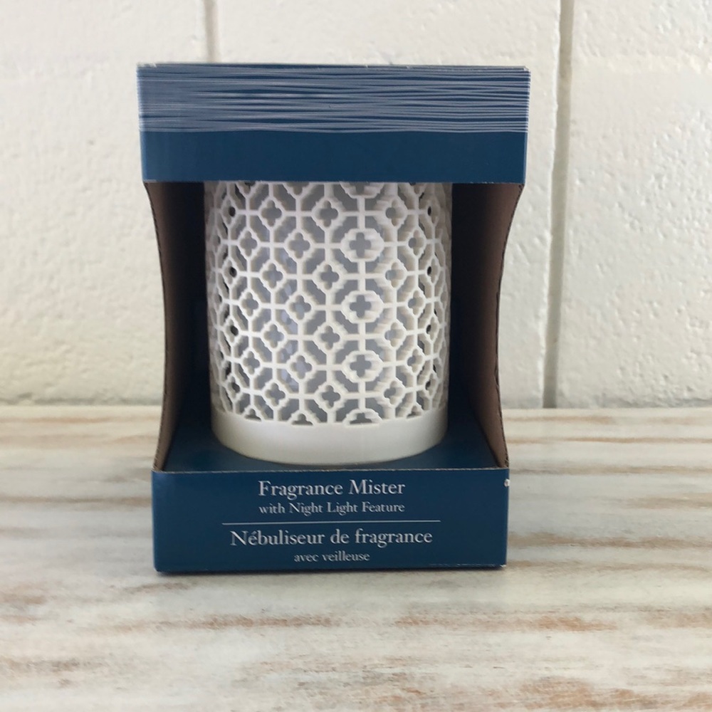 Fragrance Mister/diffuser w/night light